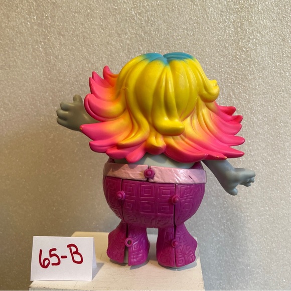 Dreamworks Trolls Bridget Lady Glitter Sparkles Toy Figure - Picture 6 of 10